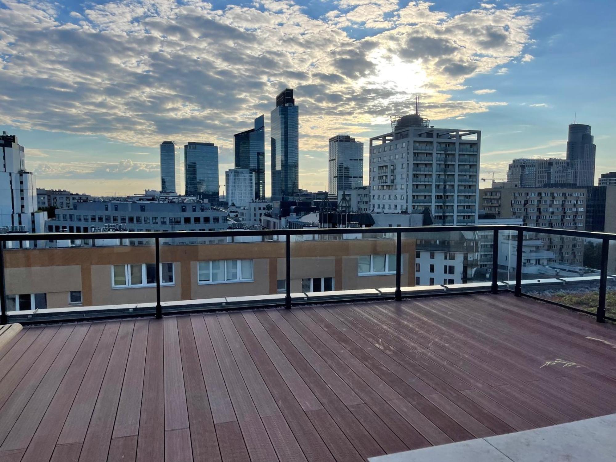 Sienna 65 - Taras Na Dachu Z Panorama 360 Na Warszawe -Roof Terrace With A Beautiful View - Prywatny Balkon - Private Balcony - Better Rental Varsovia Exterior foto